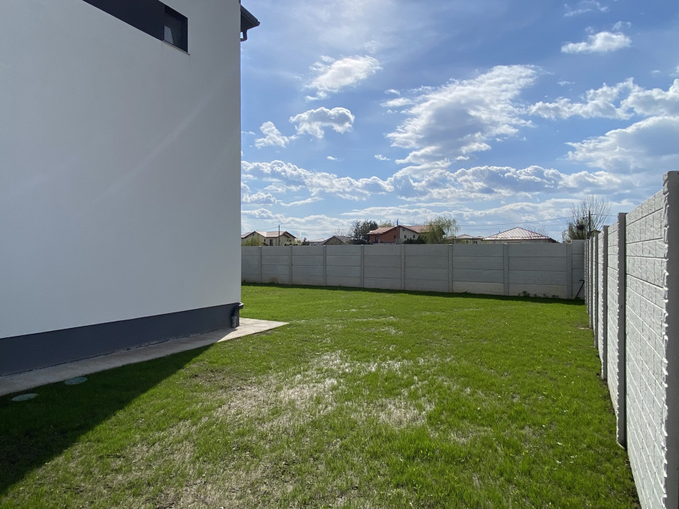 Vila 4 cam, 120mpu, 420 teren, toate utilitatile! Comision 0%! 