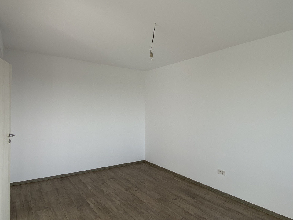 Mutare rapidă!Casa 5 cam, 120mpu, 400mpt, toate utilitatile!Comision 0