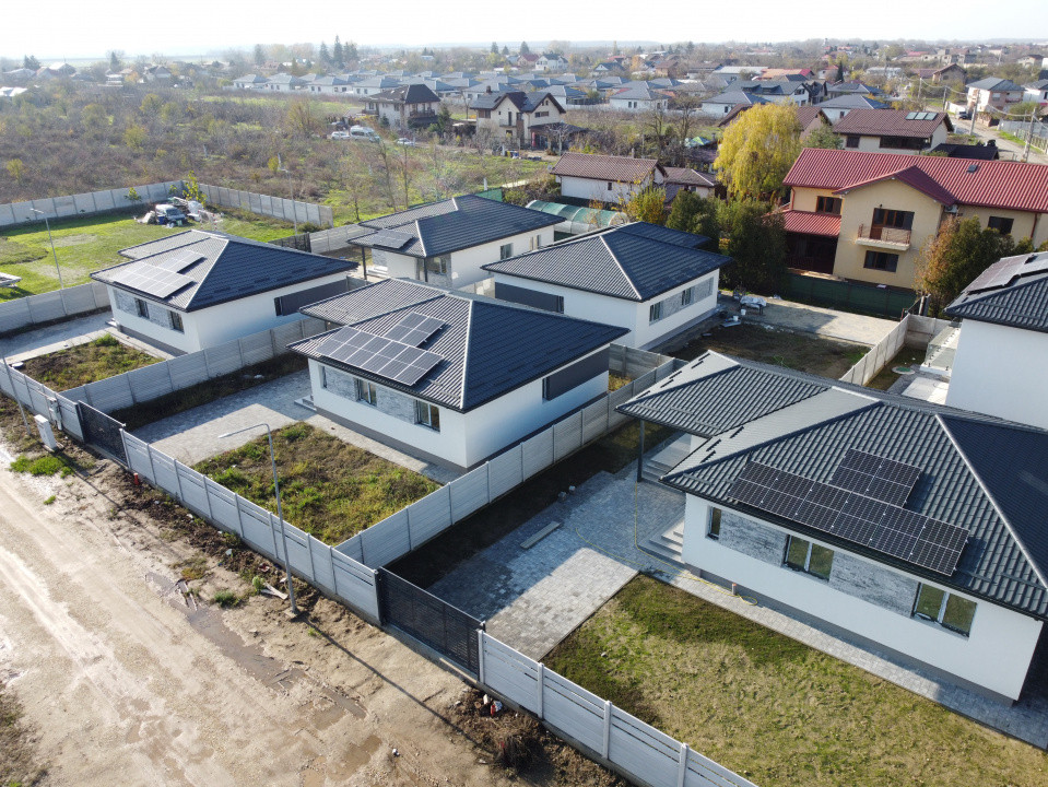 Casă nouă 4 camere, teren 430 mp și panouri fotovoltaice! Comision 0%!