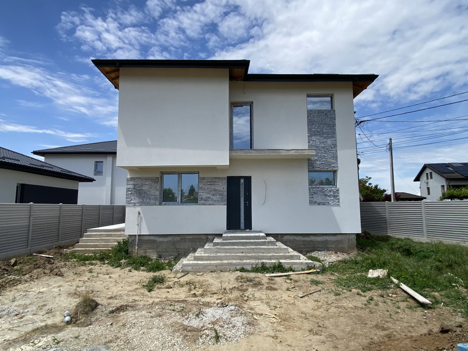 Casă individuală P+1, 4 camere, 430 mp teren, asfalt! Comision 0%