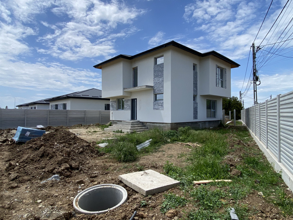 Casă individuală P+1, 4 camere, 430 mp teren, asfalt! Comision 0%