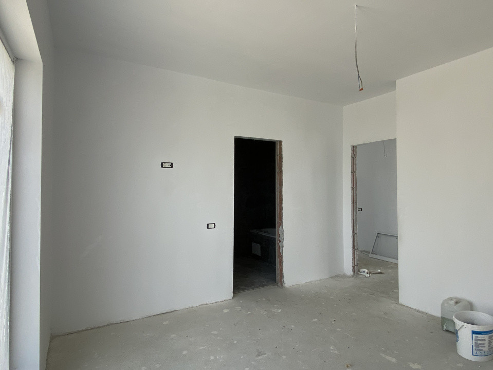 Casă individuală P+1, 4 camere, 430 mp teren, asfalt! Comision 0%