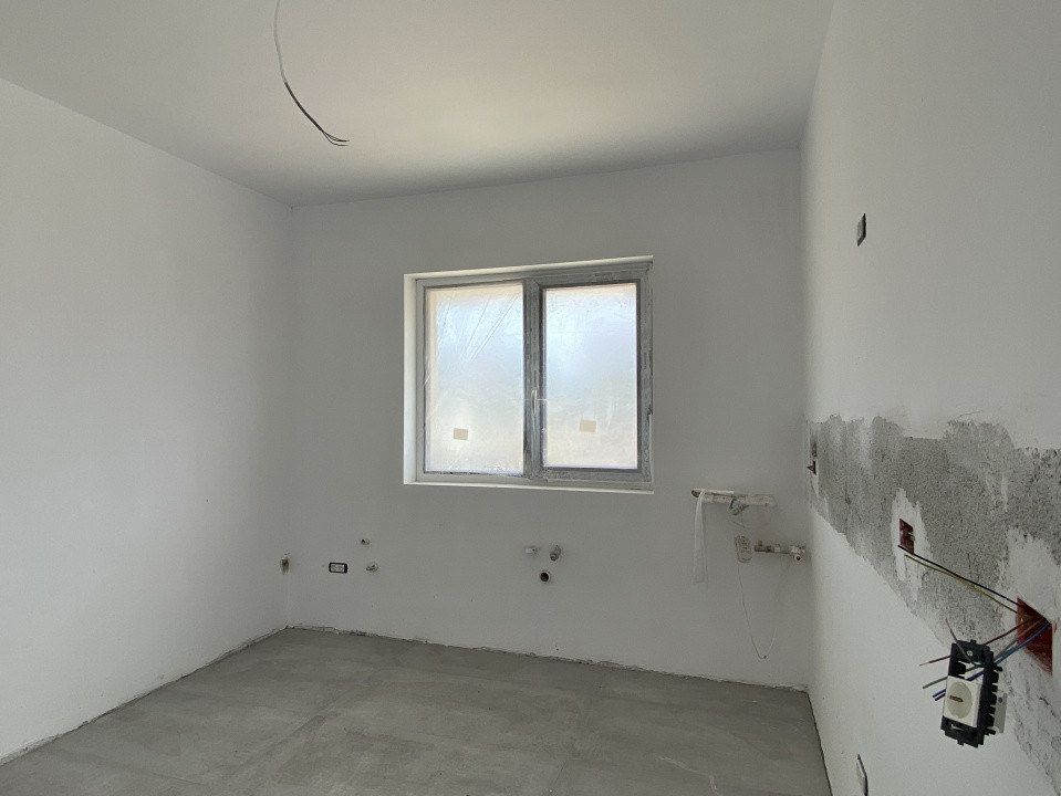 Casă individuală P+1, 4 camere, 430 mp teren, asfalt! Comision 0%