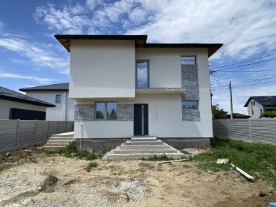 Casă individuală P+1, 4 camere, 430 mp teren, asfalt! Comision 0%