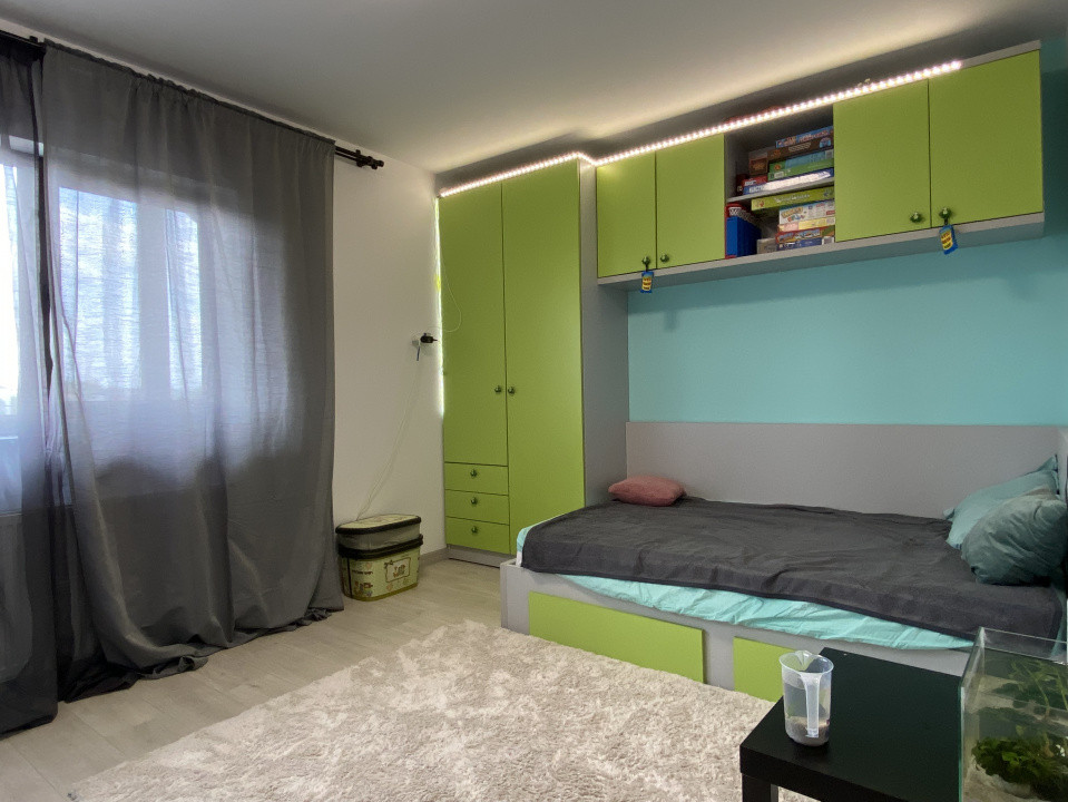 Mutare rapidă! Vilă P+1+pod, 4 cam, 120mpu, mobilată și utilată! 