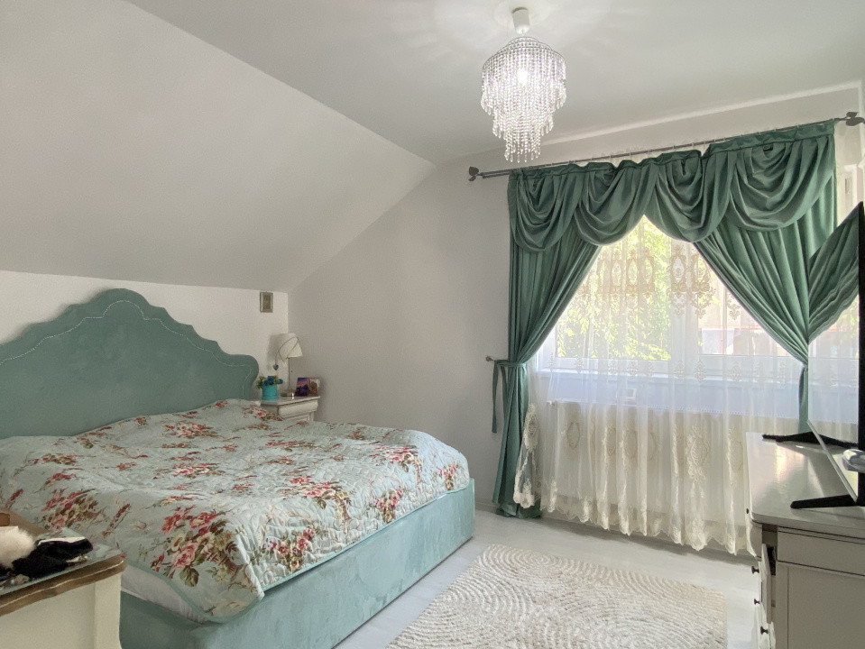 Vila moderna – toate utilitatile, gradina, garaj, foisor, STB! 