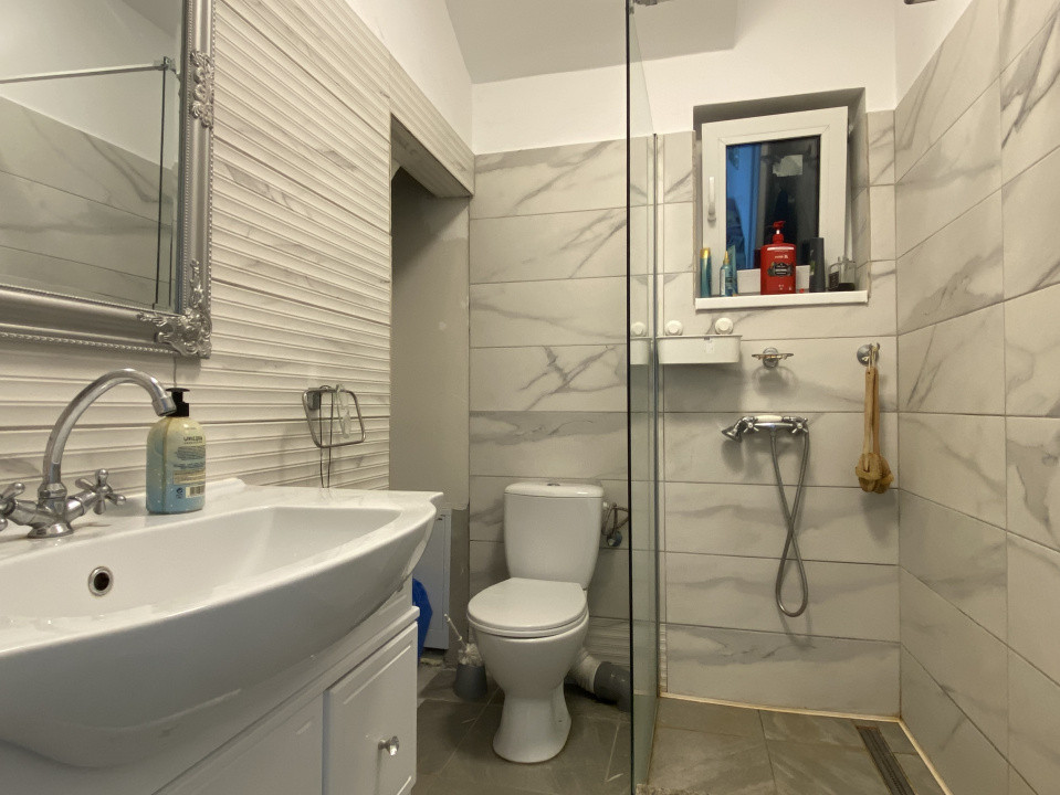 Vila moderna – toate utilitatile, gradina, garaj, foisor, STB! 