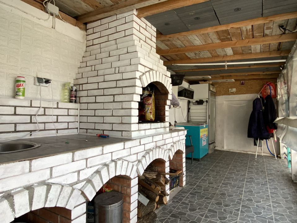 Vila moderna – toate utilitatile, gradina, garaj, foisor, STB! 