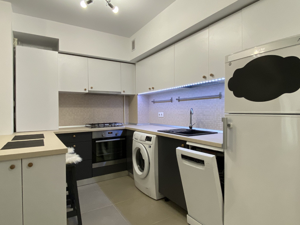 Politehnica Park Residence-Loc de parcare subteran! Ap 2 cam, 50mpu! 