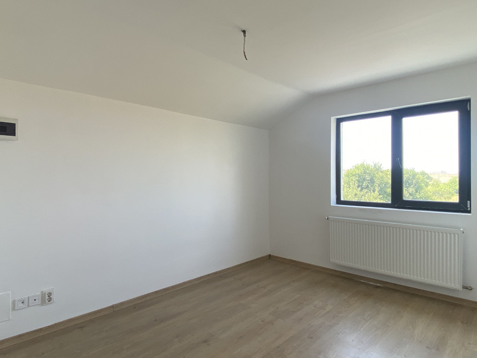 Mutare rapidă! Duplex P+M, 4 cam, 94mpu, 250mpt! Comision 0%!