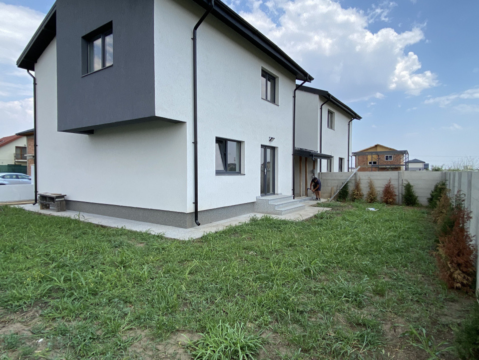 Casă 110mp P+1+pod, 4 camere, 290 mp teren–mutare rapidă, comision 0%