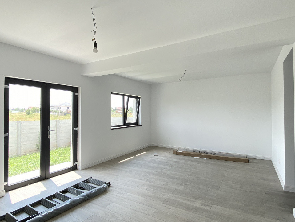 Casă 110mp P+1+pod, 4 camere, 290 mp teren–mutare rapidă, comision 0%
