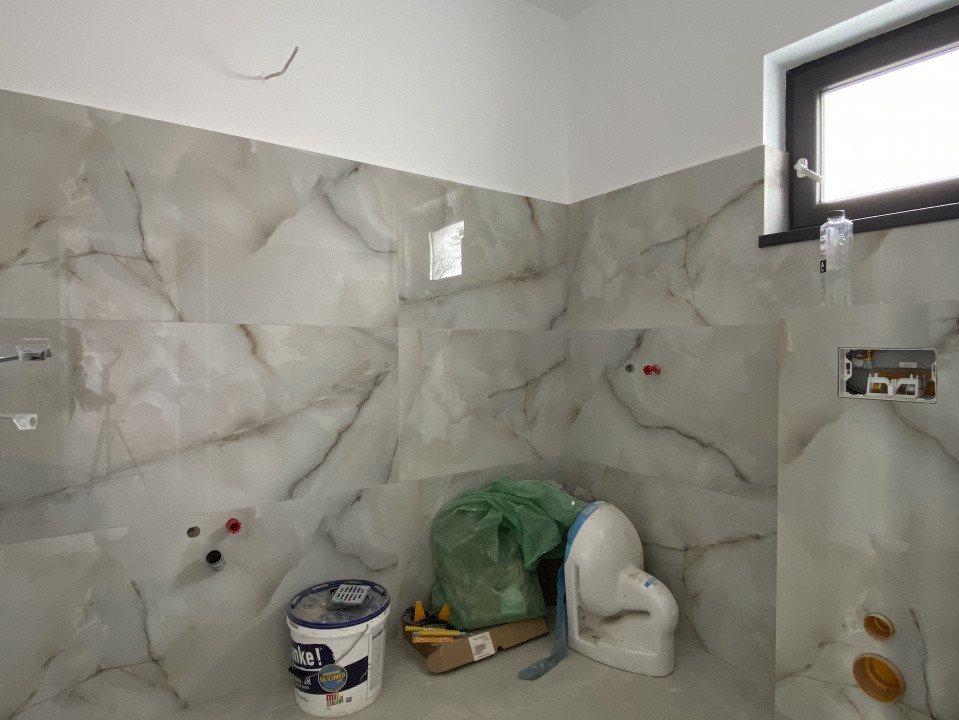 Casă 110mp P+1+pod, 4 camere, 290 mp teren–mutare rapidă, comision 0%