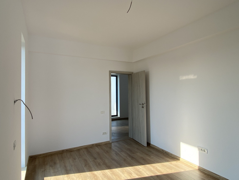 Casă P+1+pod, 5 camere, 155 mp utili, teren 433 mp, mutare rapidă!