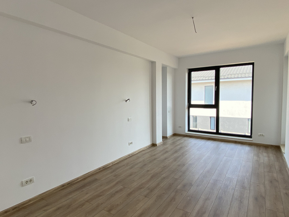 Casă P+1+pod, 5 camere, 155 mp utili, teren 433 mp, mutare rapidă!