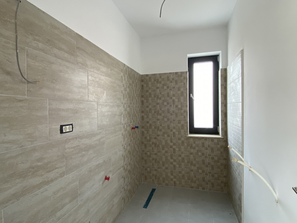Casă P+1+pod, 5 camere, 155 mp utili, teren 433 mp, mutare rapidă!