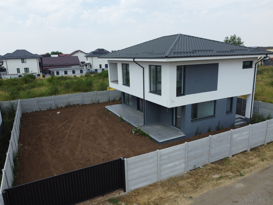 Casă P+1+pod, 5 camere, 155 mp utili, teren 433 mp, mutare rapidă!