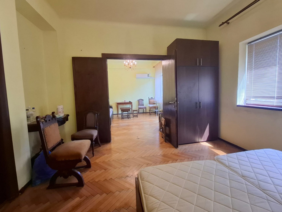 Apartament 2 camere, Piata A. Lahovari, IDEAL INVESTITIE