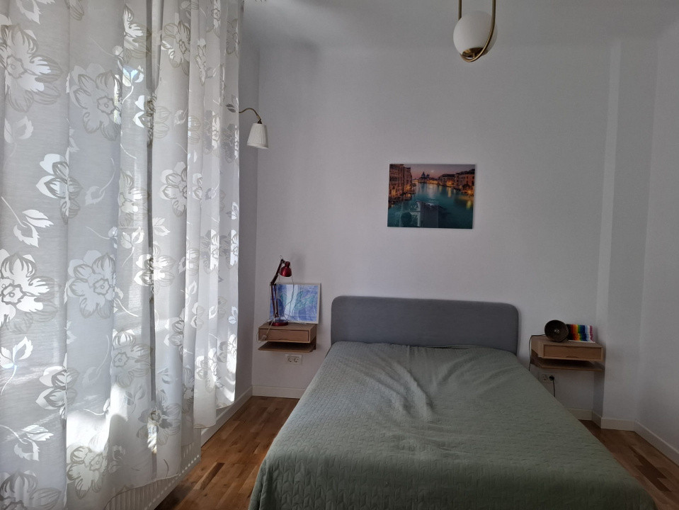 Capitale, Vila interbelică 8 camere, 222mp utili, curte și 3 locuri parcare!