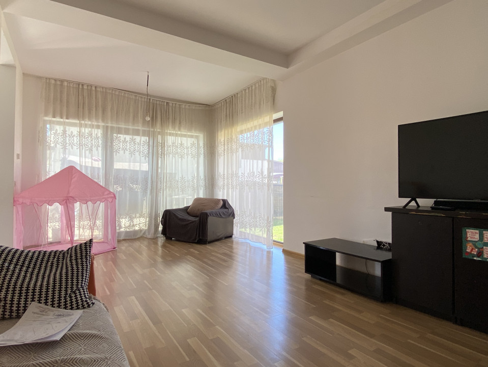 NOU! Mutare rapida! Casa 4 camere 110mp, incalzire prin pardoseala! 