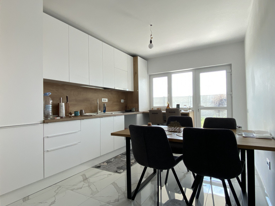 Mutare rapida! Casa duplex parter, 4 cam mobilata si utilata!Comision0