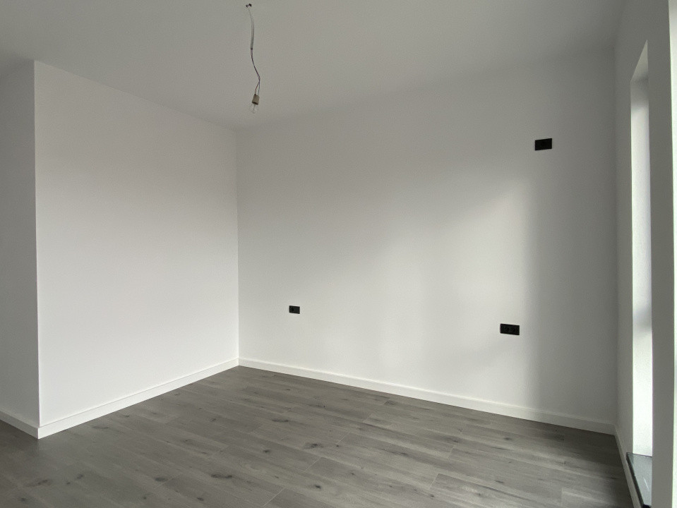 Liniște, natură și confort – casă nouă, 4 cam, la cheie în Tegheș! 