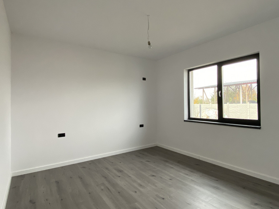 Liniște, natură și confort – casă nouă, 4 cam, la cheie în Tegheș! 