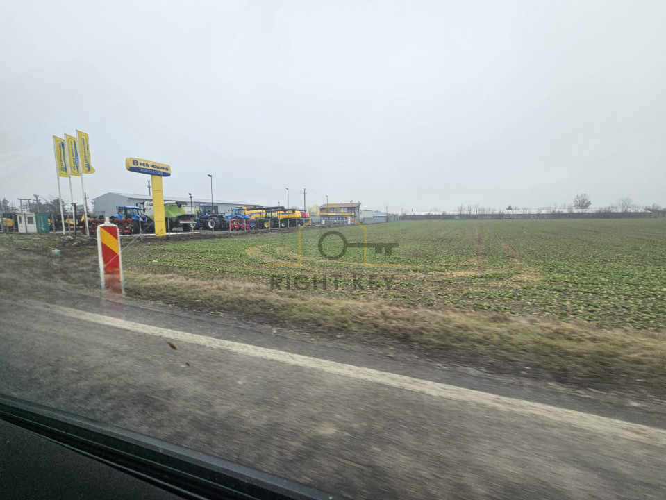 Vanzare teren 13.100 mp, intrarea in Alexandria (E70), Dedeman