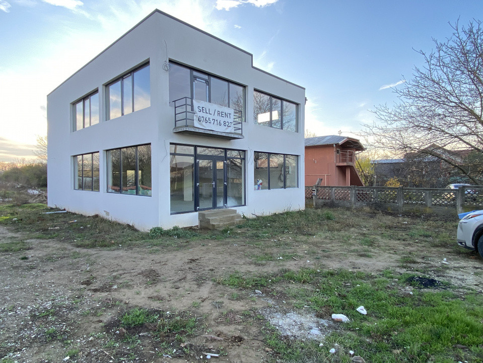 Spațiu comercial stradal P+1, 244 mpu, teren 500mp!Utilități complete!