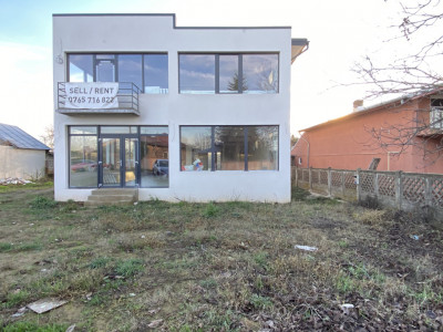 Spațiu comercial stradal P+1, 244 mpu, teren 500mp!Utilități complete!