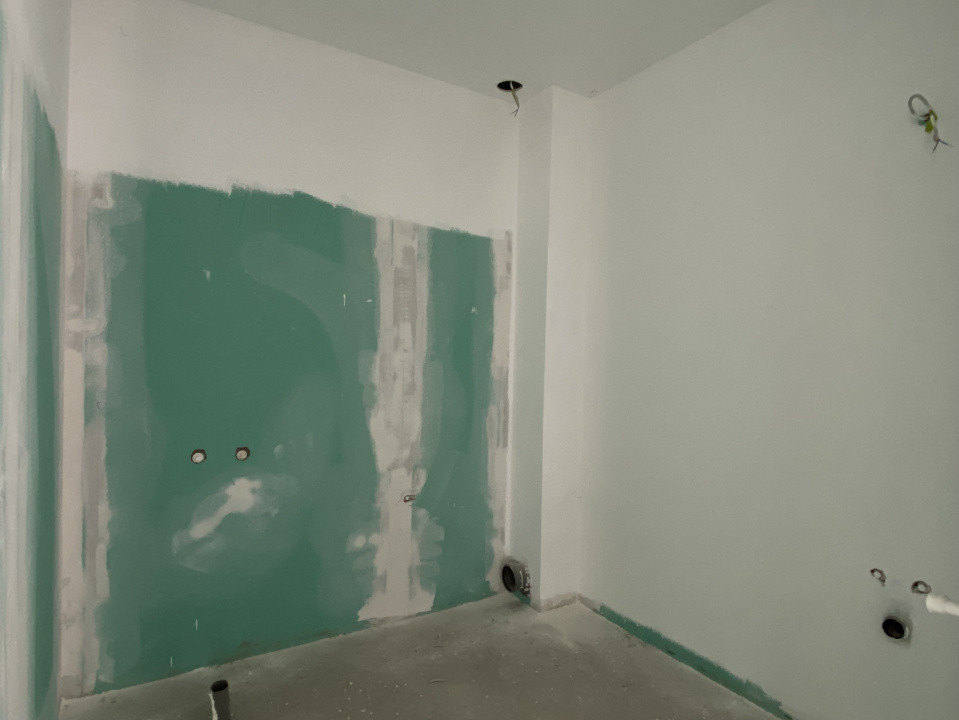 Nou! Casa tip cub, 3 camere, utilitati si curte! Comision 0%!