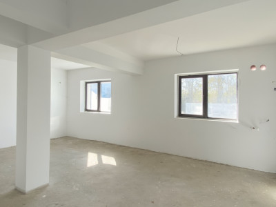 Nou! Casa tip cub, 3 camere, utilitati si curte! Comision 0%!