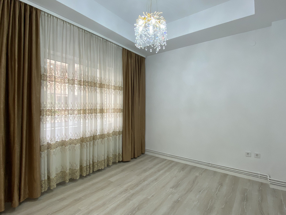 Oportunitate! Ap 2 cam în vilă interbelică, renovat! 