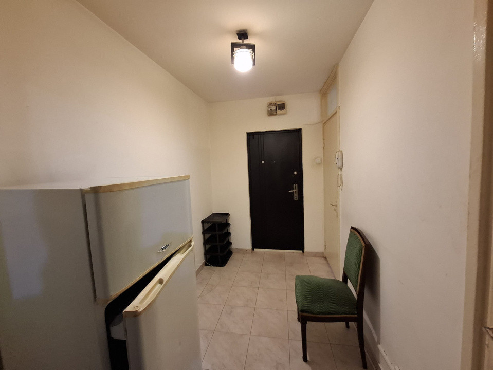 Garsoniera de vanzare Valea Ialomitei - Drumul Taberei