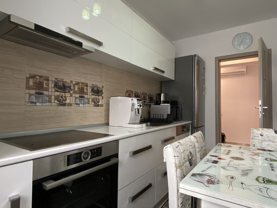 Mutare rapidă! Ap 2 cam, 51mp, mobilat și utilat, etaj 4! 