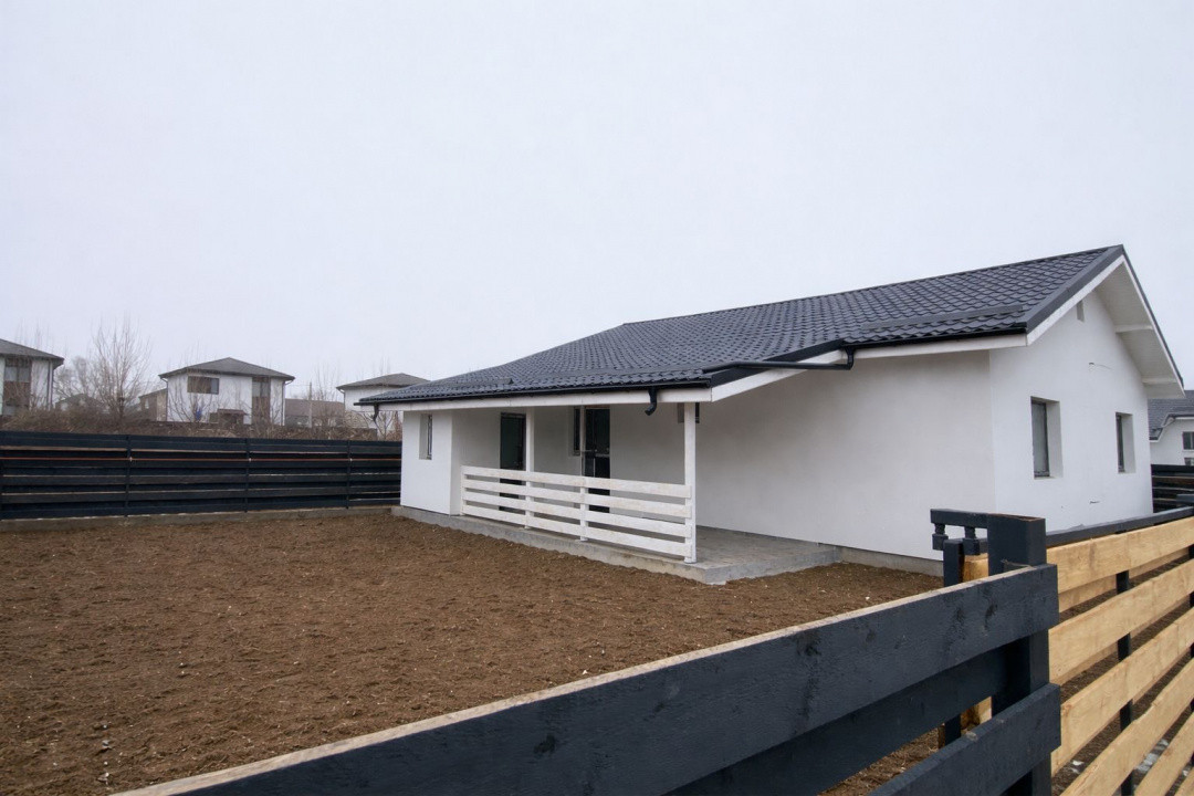 Casa parter 3 cam, transport in comun, 300mp teren! Comision 0%!