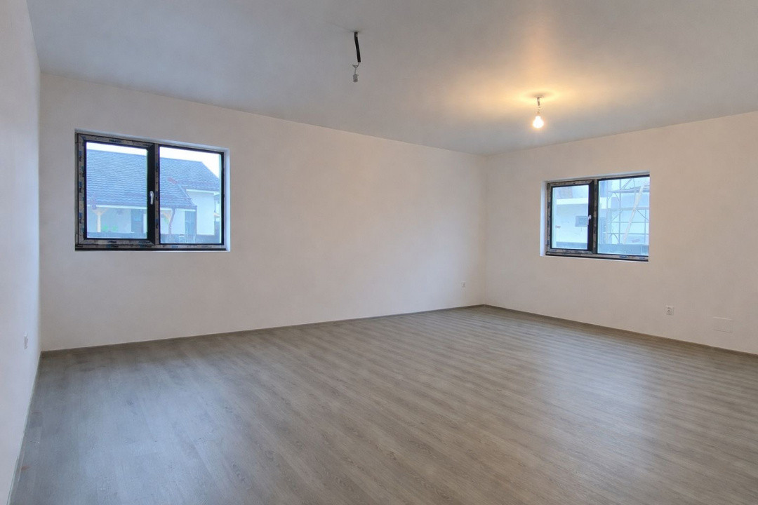 Casa parter 3 cam, transport in comun, 300mp teren! Comision 0%!