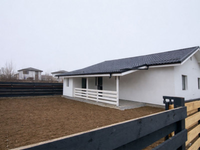 Casa parter 3 cam, transport in comun, 300mp teren! Comision 0%!