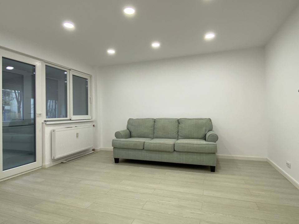 Mutare rapidă! Garsoniera 39mp, decomandata, metrou! Comision 0%!