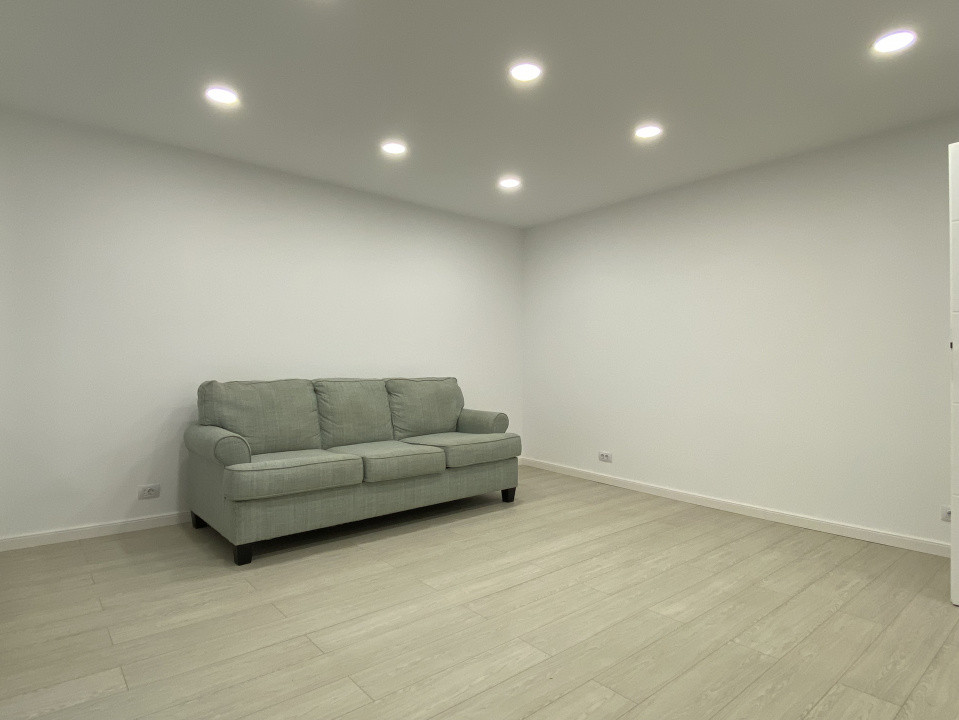 Mutare rapidă! Garsoniera 39mp, decomandata, metrou! Comision 0%!