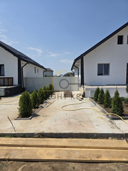 Ocazie! Casa P+pod placa, teren 250mp, clinceni! Comision 0%!