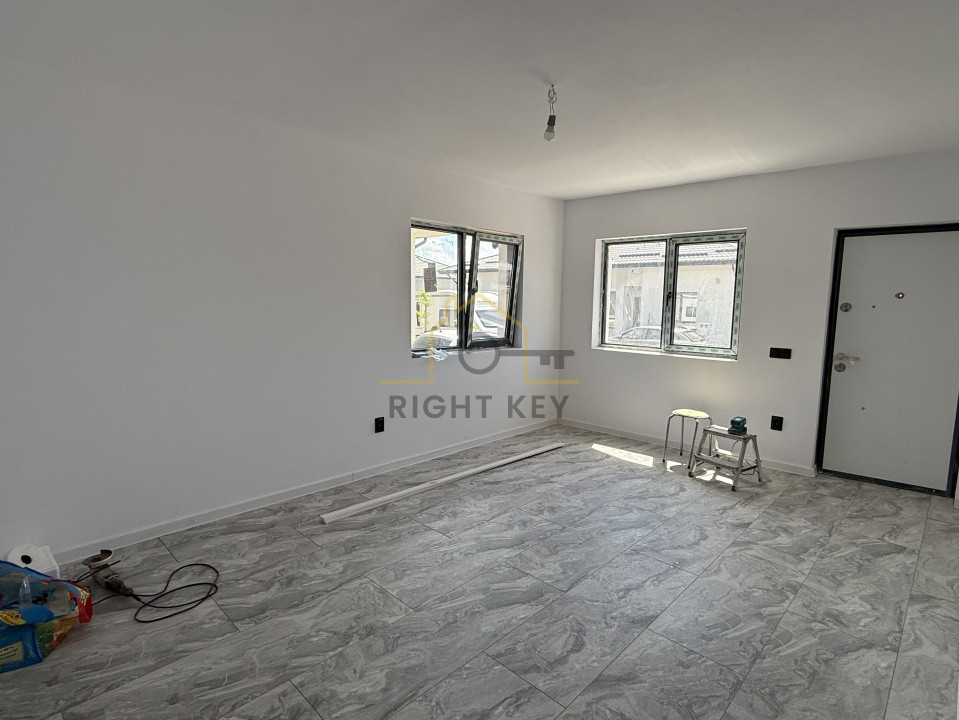 Super Pret! Casa P+pod placa, teren 250mp, clinceni! Comision 0%!