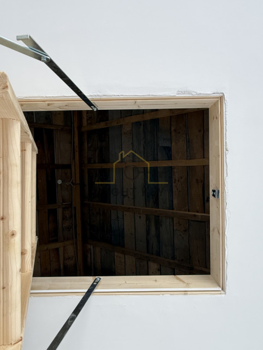 Super Pret! Casa P+pod placa, teren 250mp, clinceni! Comision 0%!