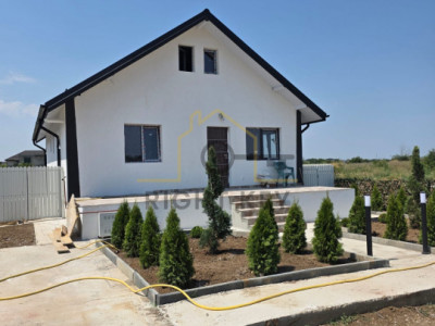 Ocazie! Casa P+pod placa, teren 250mp, clinceni! Comision 0%!