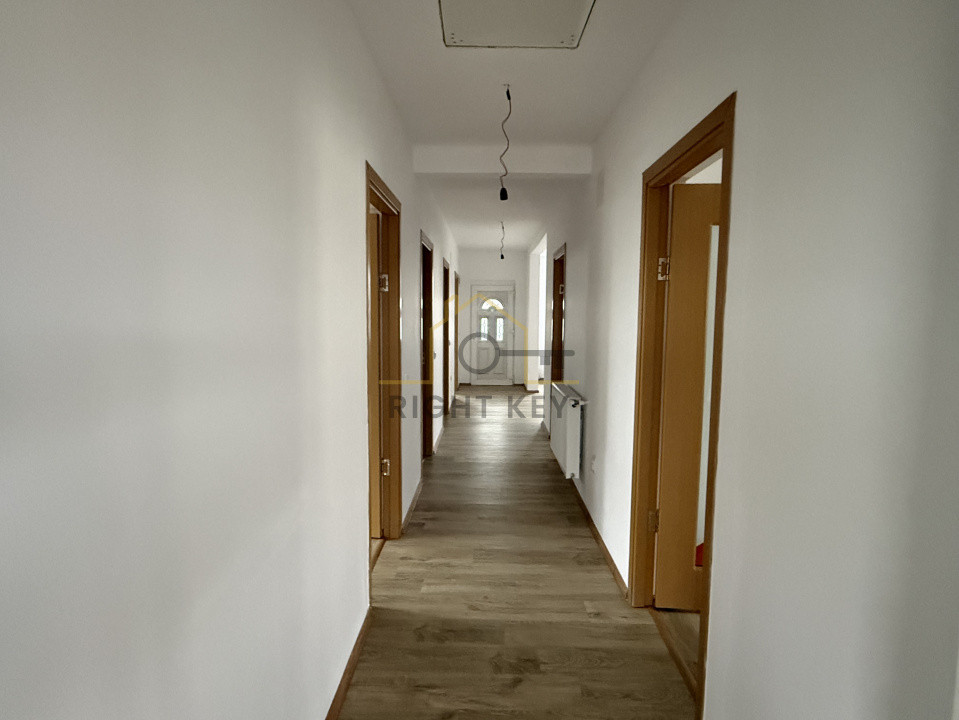 Casa P+pod, 4 cam, finisaje premium, Ciorogarla, 400mp. Comision 0%!