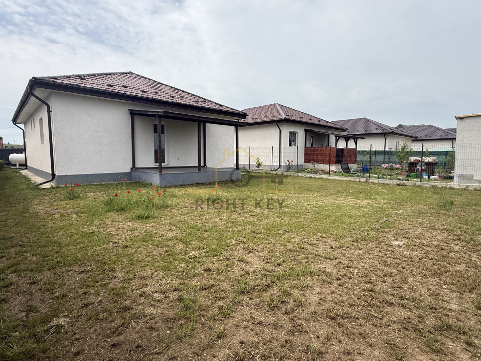 Casa P+pod, 4 cam, finisaje premium, Ciorogarla, 400mp. Comision 0%!