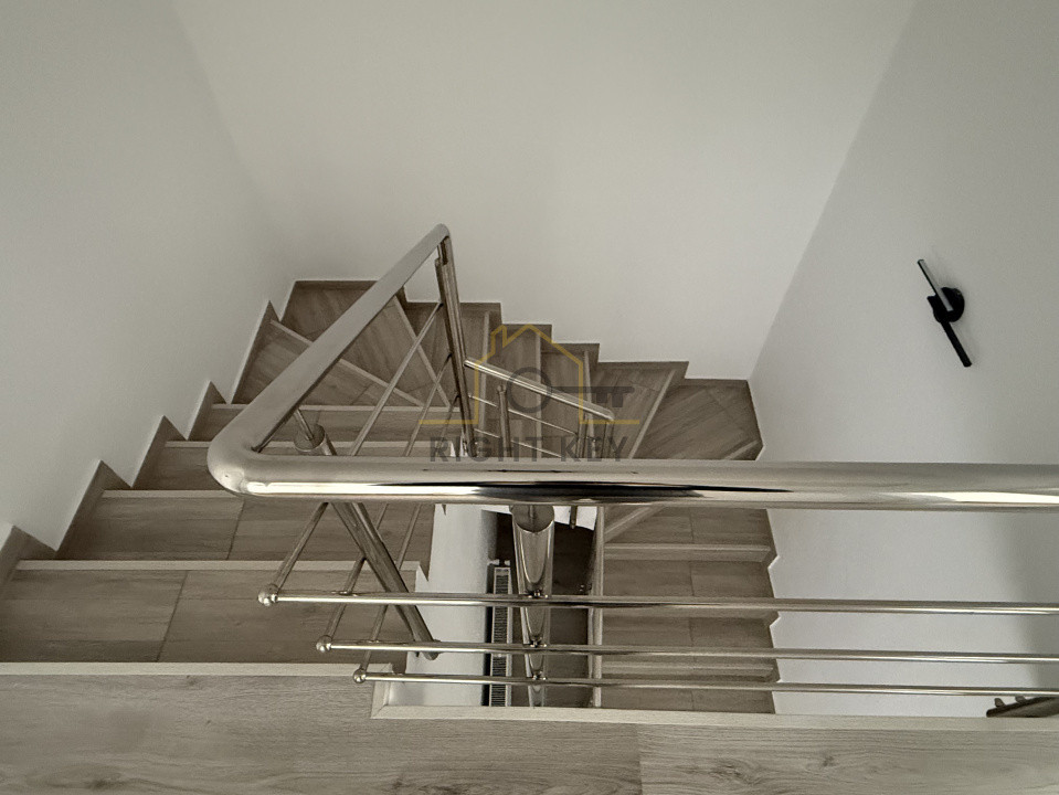 Duplex P+1+pod, 4 camere, complet utilata, Clinceni! Comision 0%!