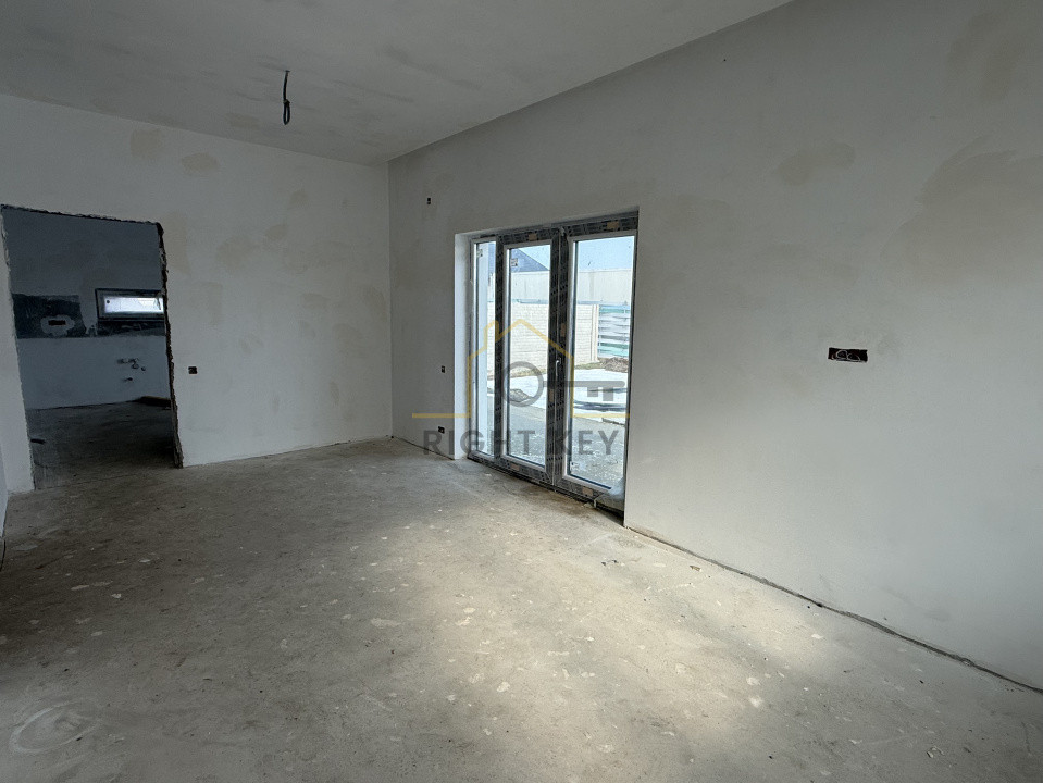 Casa pe parter, pod depozitare, 4 camere, teren 500mp! Comision 0%!