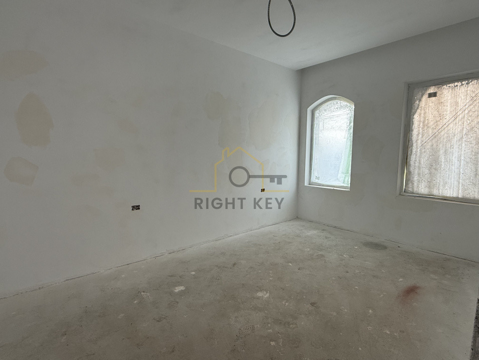 Casa pe parter, pod depozitare, 4 camere, teren 500mp! Comision 0%!