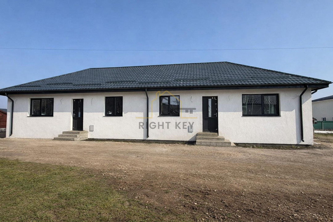 Oportunitate! Casa tip duplex, 3 cam, placa, T: 250mp! Comision 0%!